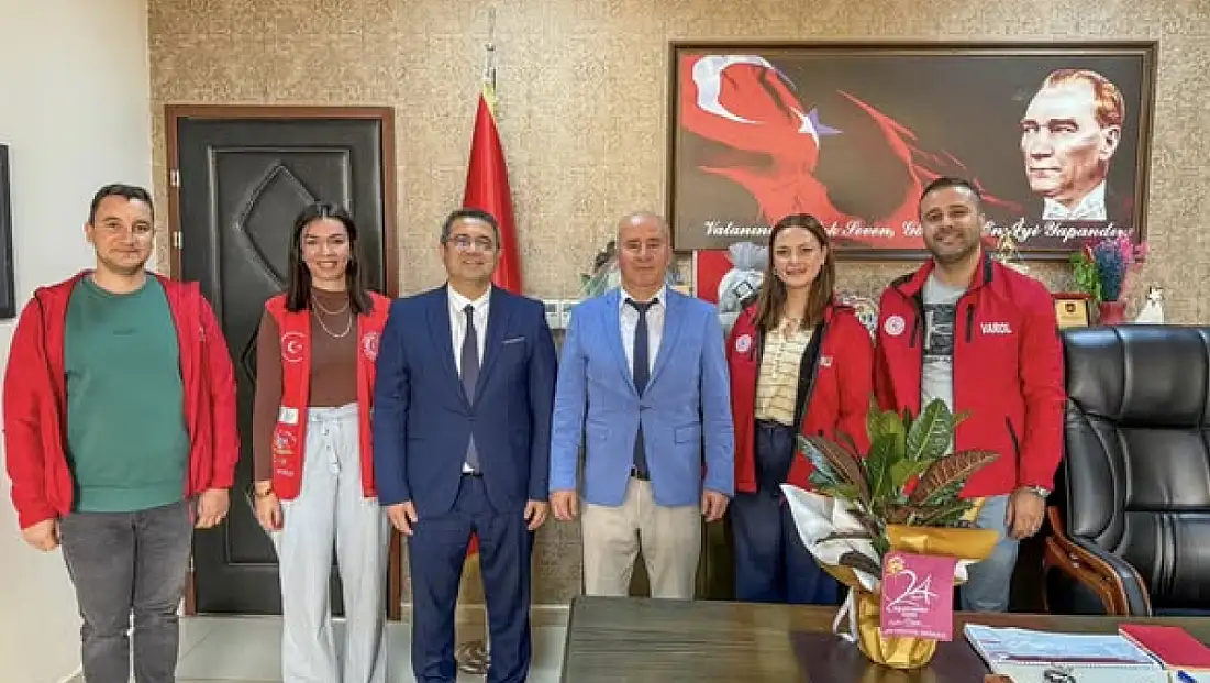 GSB İzmir Gençlik Merkezlerinden Öğretmenler Günü Ziyareti