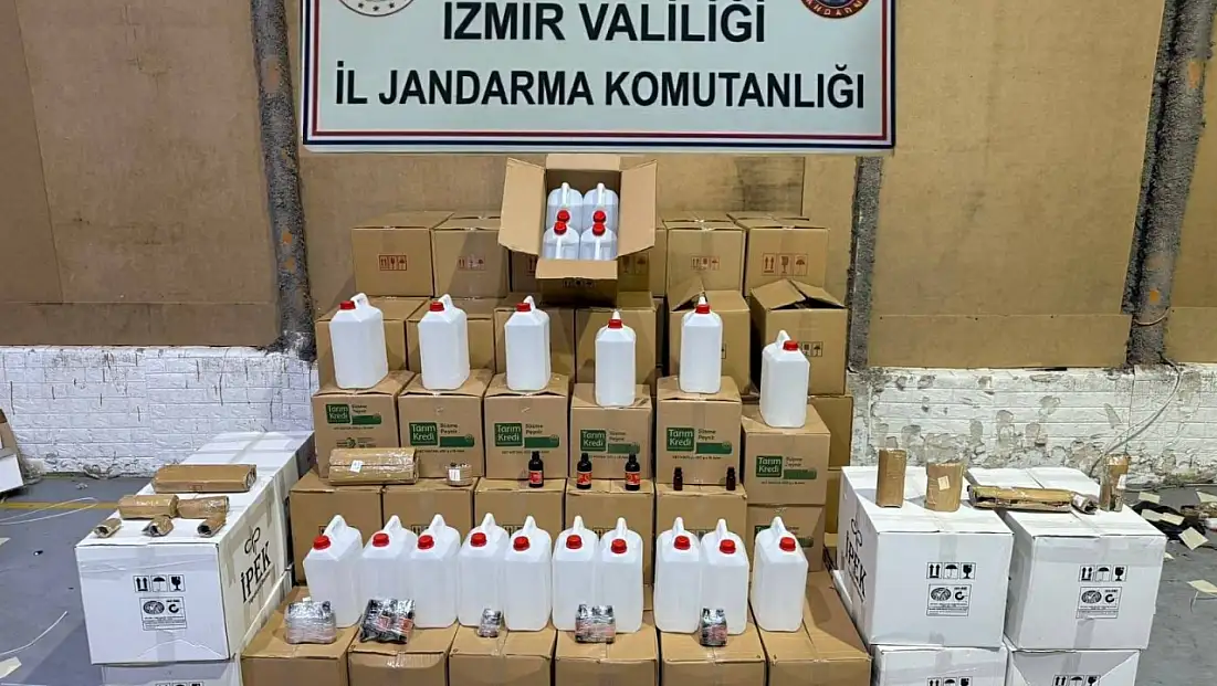 İzmir’de Sahte İçki Operasyonu: 2 Bin 850 Litre Etil Alkol Yakalandı