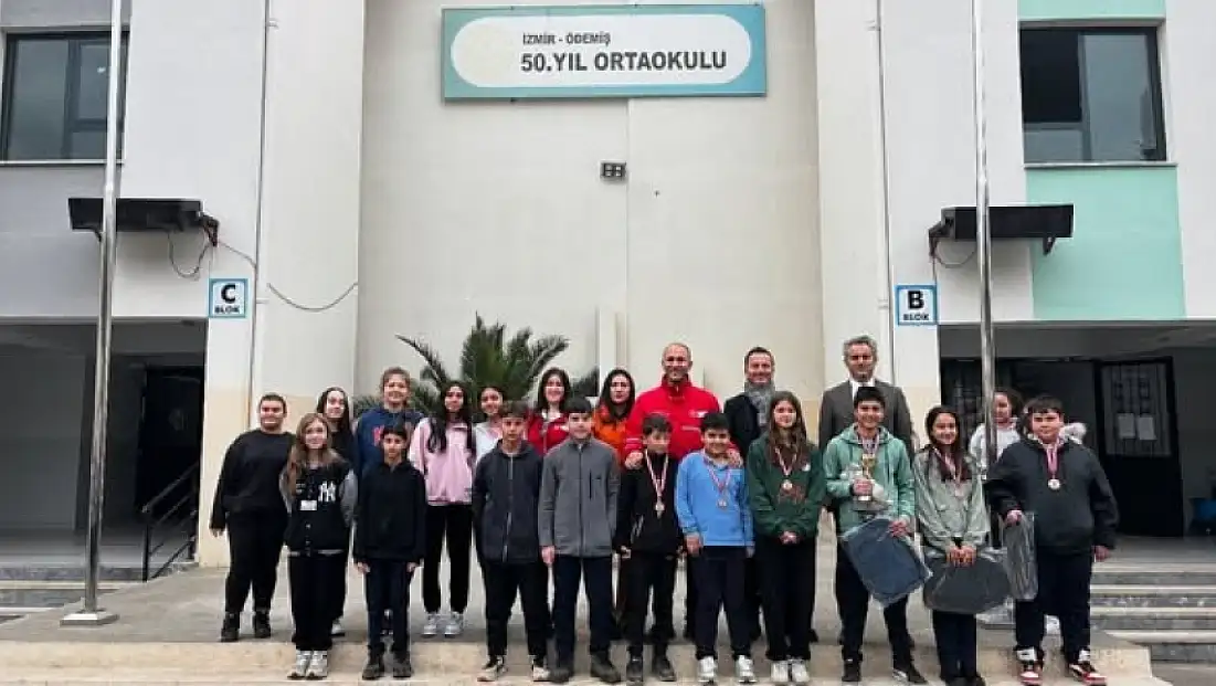 50. YIL ORTAOKULU ÖĞRENCİLERİ 126 ÜNİTE KAN BAĞIŞIYLA ÖRNEK OLDU