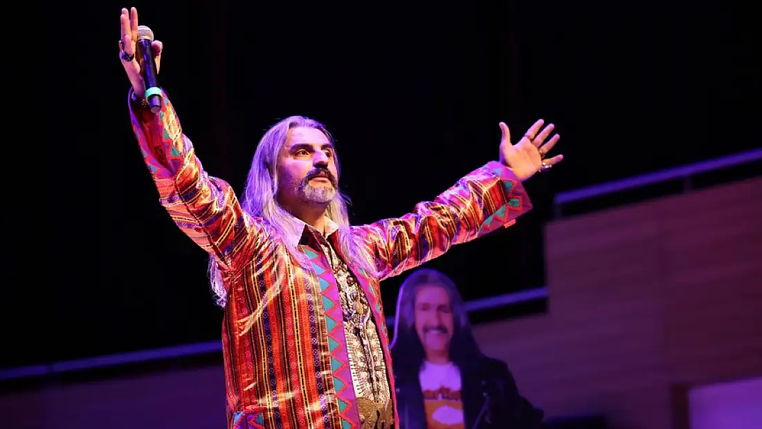 Barış Manço İzmir’de Müziğiyle Anıldı