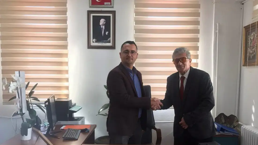 Başarılı Müdür Ali Çelik, Kiraz’da Gönüllüleri Fethetti