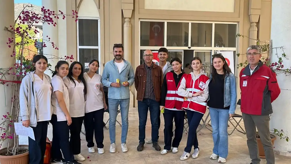 Bayındır’da Kızılay Haftası’nda Kan Bağışı Kampanyası Düzenlendi