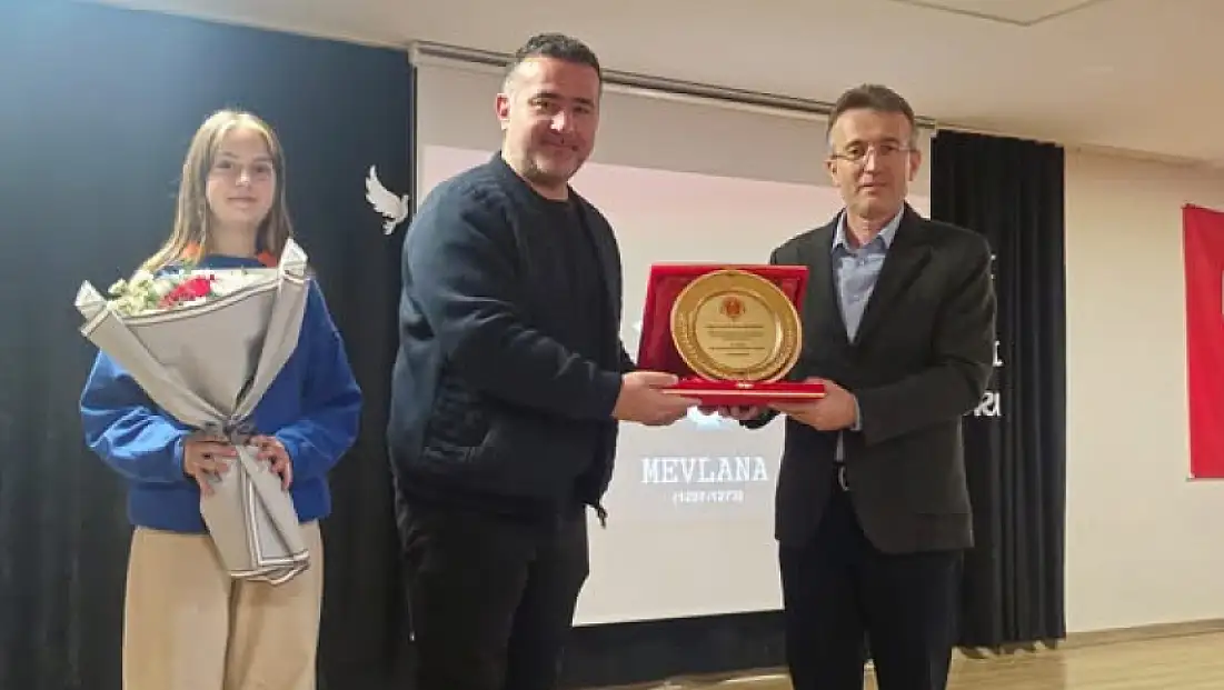 Bayındır’da Öğrenciler Prof. Dr. Raşit Çavuşoğlu ile Buluştu