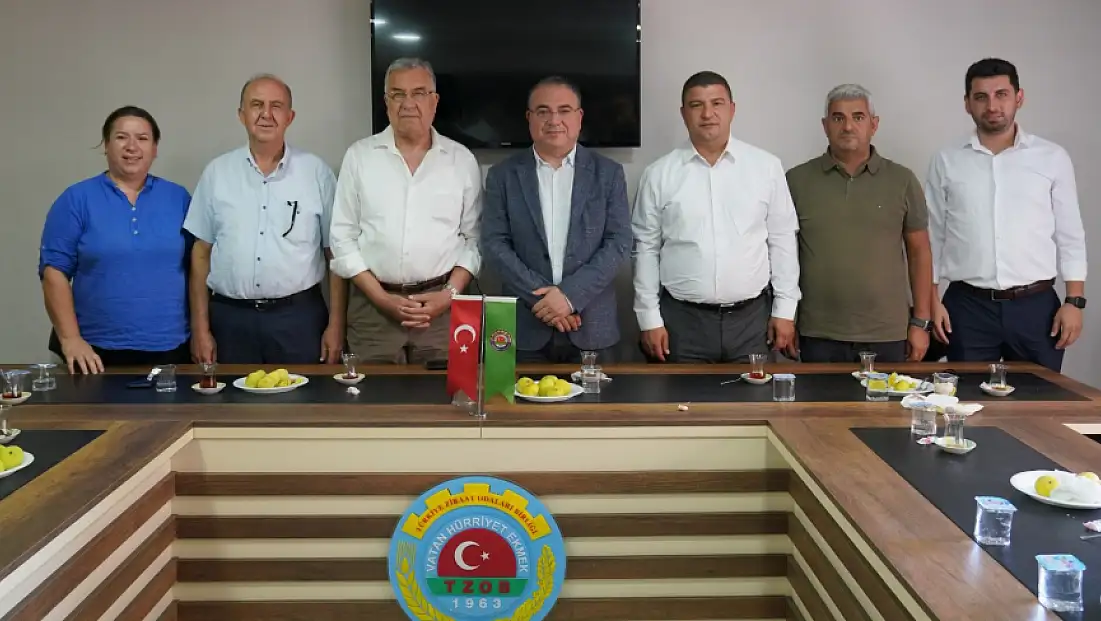 CHP Milletvekili Karakoz ve İl Başkan Yardımcısı Basmacı Tire’yi Ziyaret Etti