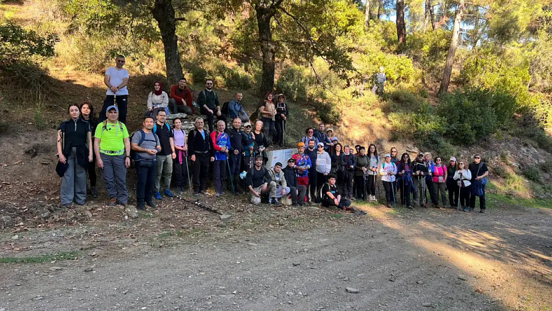 Efe Dağcılık’tan Akdaş Vadisi’nde 45 Sporcuyla Doğa Yürüyüşü