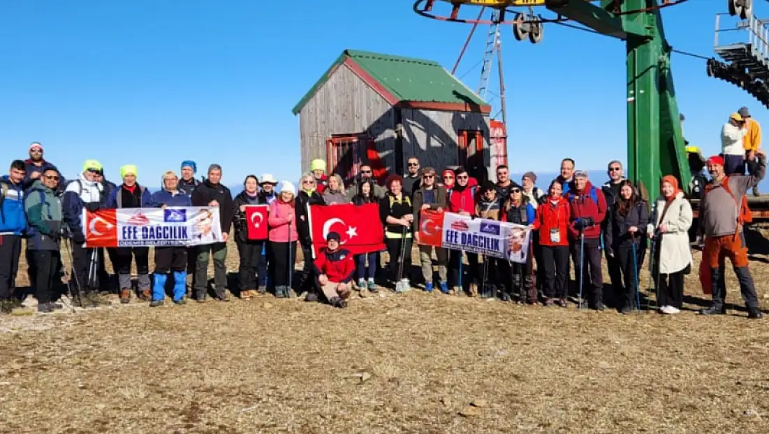 Efe Dağcılık’tan Bozdağ Zirvesi’nde Anlamlı Başarı