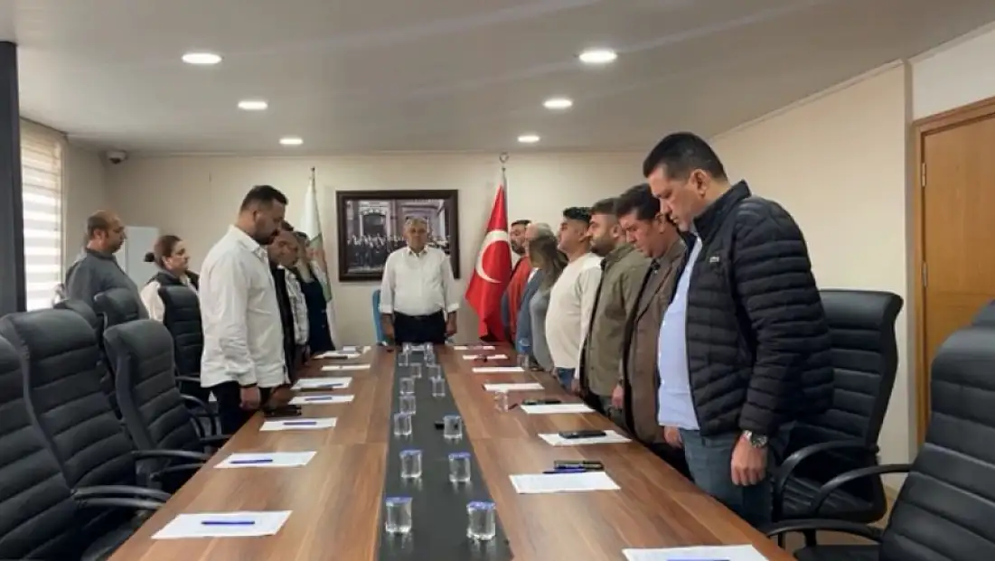 Kiraz Belediyesi’nde 2025 Yılı 3. Olağanüstü Meclis Toplantısı Gerçekleştirildi