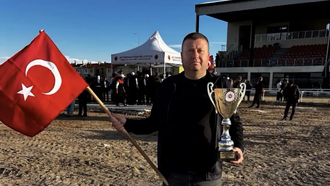 Ödemişli Mehmet Dinlenmez, Türkiye Şampiyonası’nda Zirvede