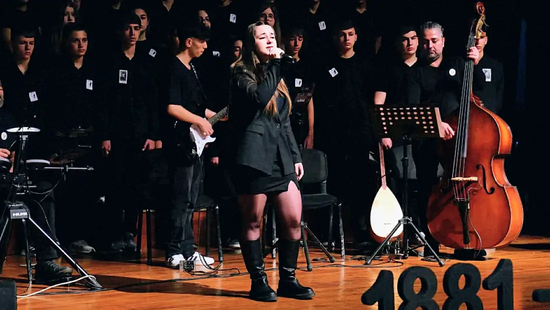 Öğrencilerin Sunumları, Duygu Dolu Anlar Yaşattı