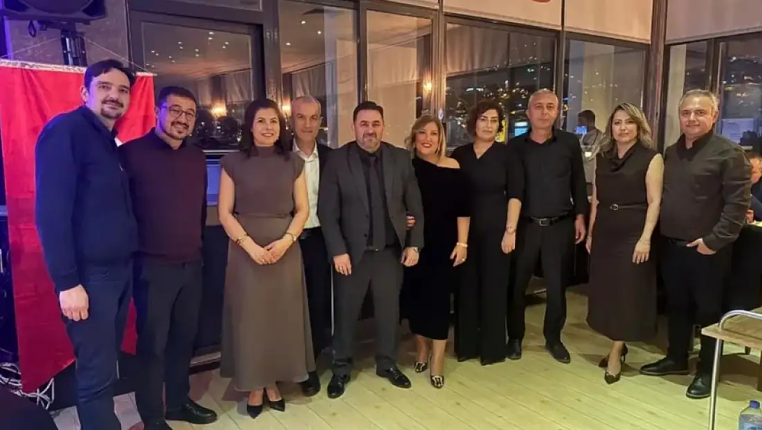 Sınav Eğitim Kurumları Tire & Ödemiş Kampüsü’nde Öğretmenler Günü Coşkusu