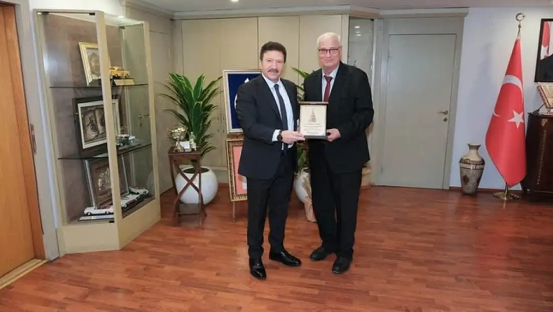 TAHİR SİLAY ESNAFIN TALEPLERİNİ TŞOF GENEL BAŞKANI YİĞİNER’E TAŞIDI