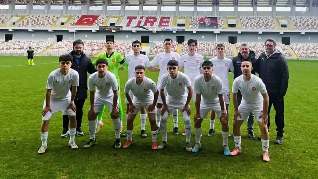 Tire Belediye Spor U18, Namağlup Şampiyon!
