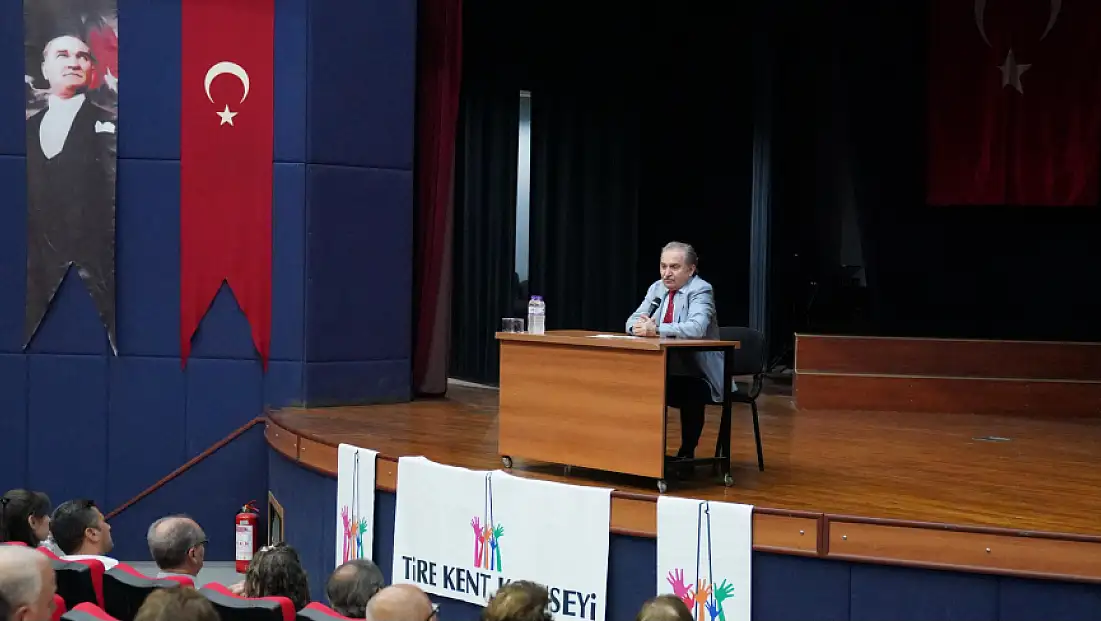 Tire’de “Atatürk’ü Doğru Anlamak” Konferansı Düzenlendi
