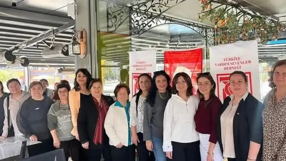 Tire Yardımsevenler Derneği’nden Öğretmenler Günü’nde Kadınlara Özel Etkinlik