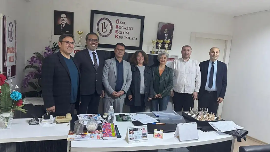 YENİ SENDİKA’DAN TİRE’DE SAĞLIK ÇALIŞANLARINA EĞİTİM DESTEĞİ