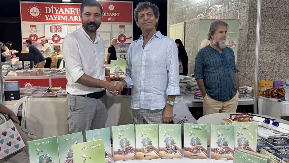 Nobel Barış Ödülü Adayı Akif Manaf’tan Kürtçe “Barış Psikolojisi” Kitabı