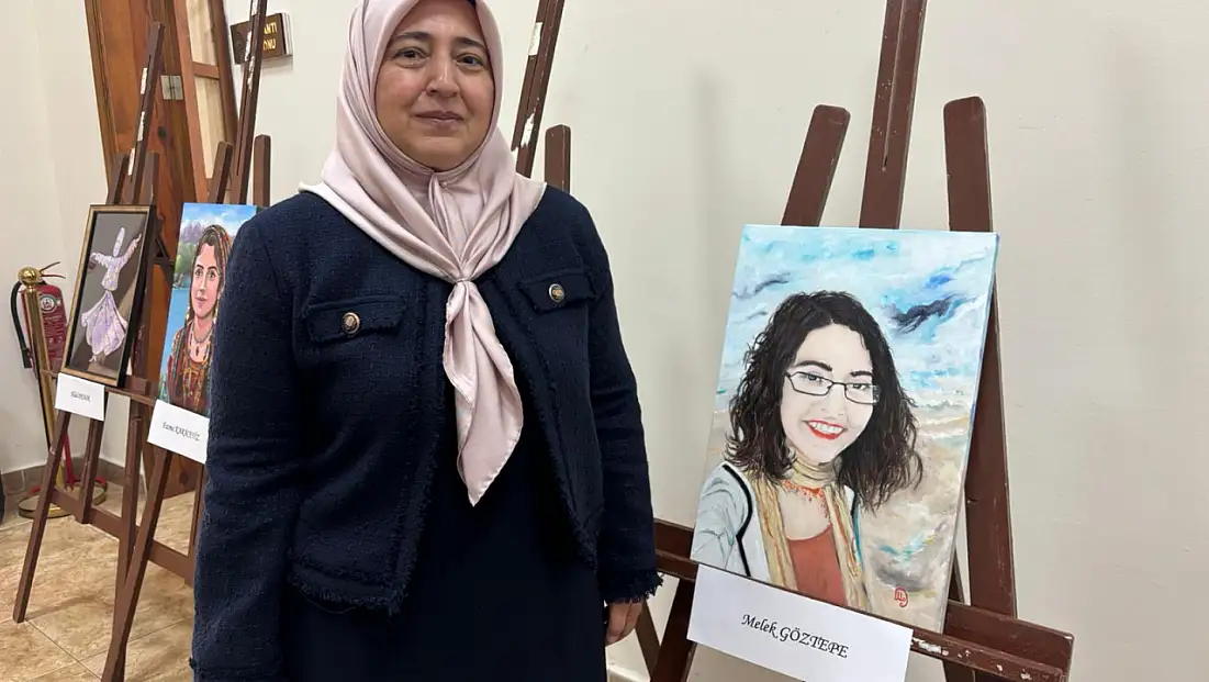 ÖDEMİŞ’TE 24 KASIM ETKİNLİĞİNDE ANISIYLA BİRİNCİ OLAN MELEK GÖZTEPE AYAKTA ALKIŞLANDI