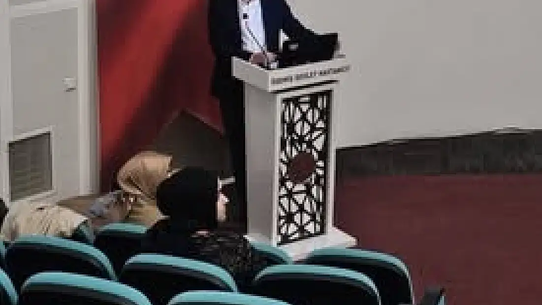 Ödemiş’te Aile Hekimlerine “Diyabette Güncel Yaklaşımlar” Eğitimi Verildi