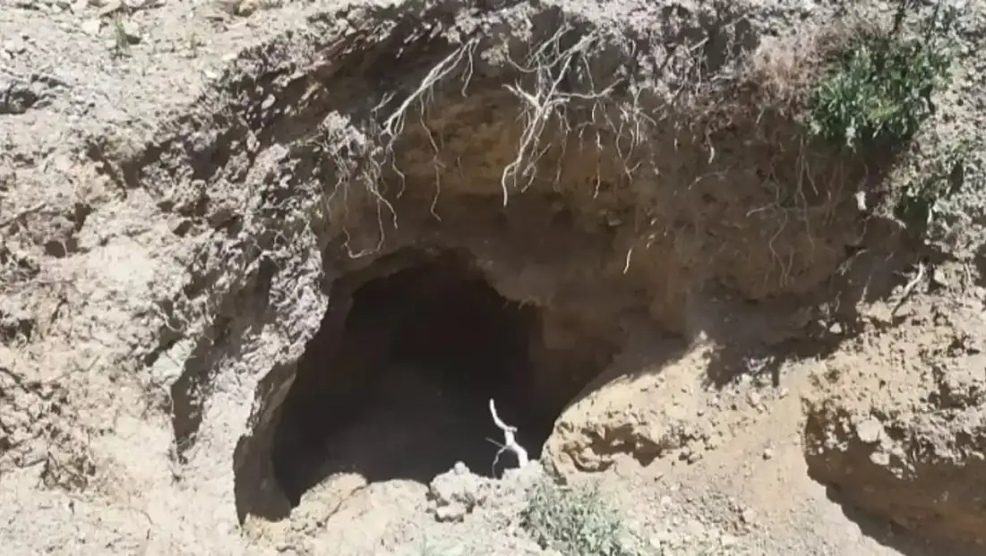 Ödemiş’te Yürekleri Ağıza Getiren Kurtarma: 80 Yaşındaki Adam 10 Metrelik Kuyudan Canlı Çıkarıldı