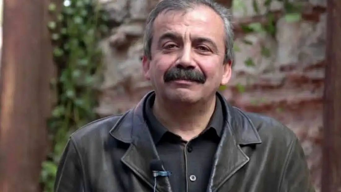 Sırrı Süreyya Önder Kalp Ameliyatı Sonrası 5 Gün Uyutulacak