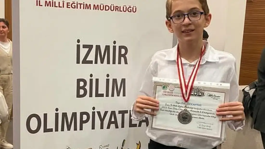 Tireli Genç Yetenek Erinç Özkantur Bilim Olimpiyatları’nda Büyük Başarıya İmza Attı