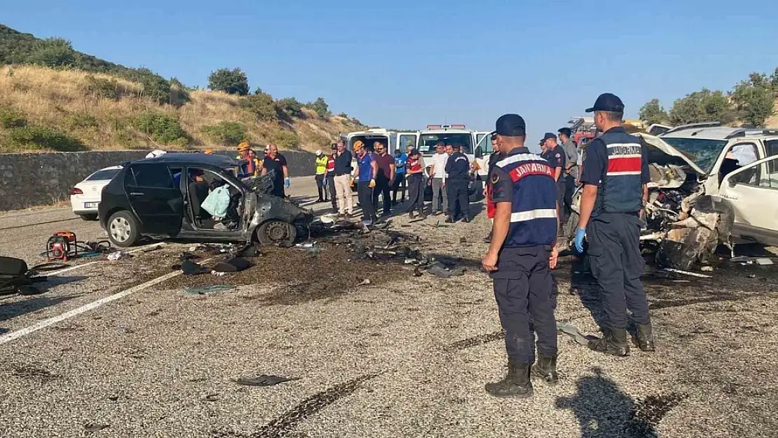 Adıyaman’da feci trafik kazası: 4 ölü