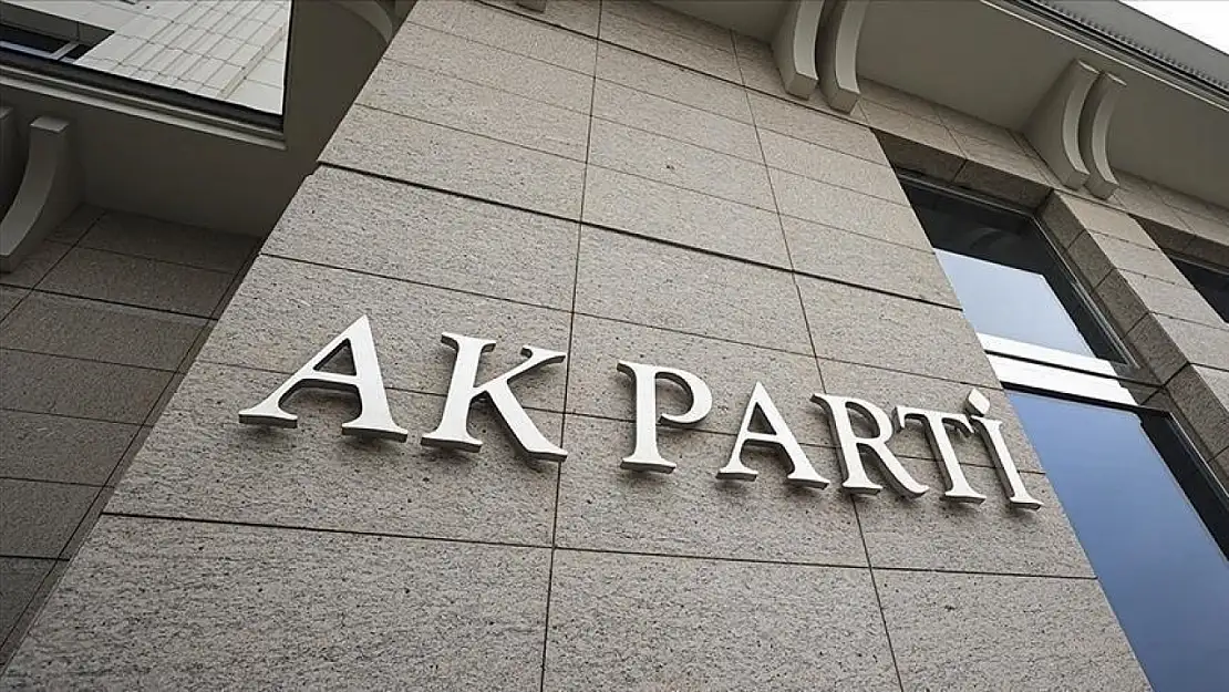 AK Parti, değişim ve yenilenme sürecini güçlendiryor