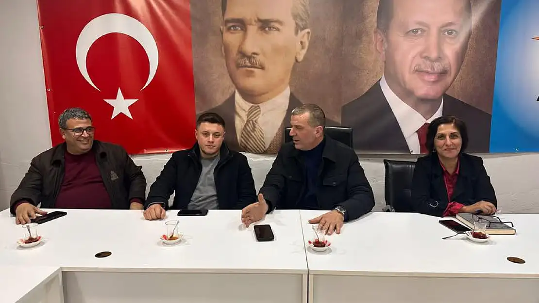 AK Parti Ödemiş İlçe Teşkilatı Haftalık Olağan Toplantısını Gerçekleştirdi