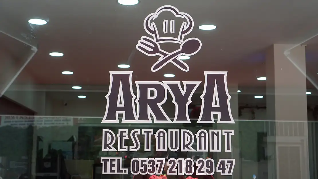 Arya Restaurant Görkemli Bir Törenle Açıldı