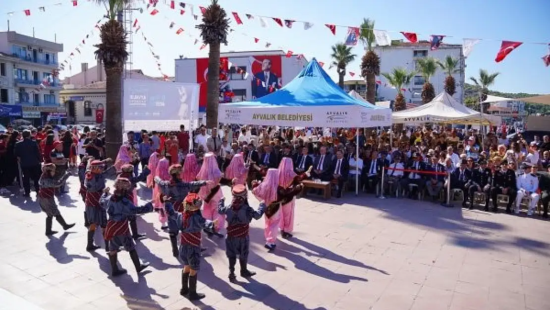 Ayvalık düşman işgalinden kurtuluşun 101. yılını kutladı