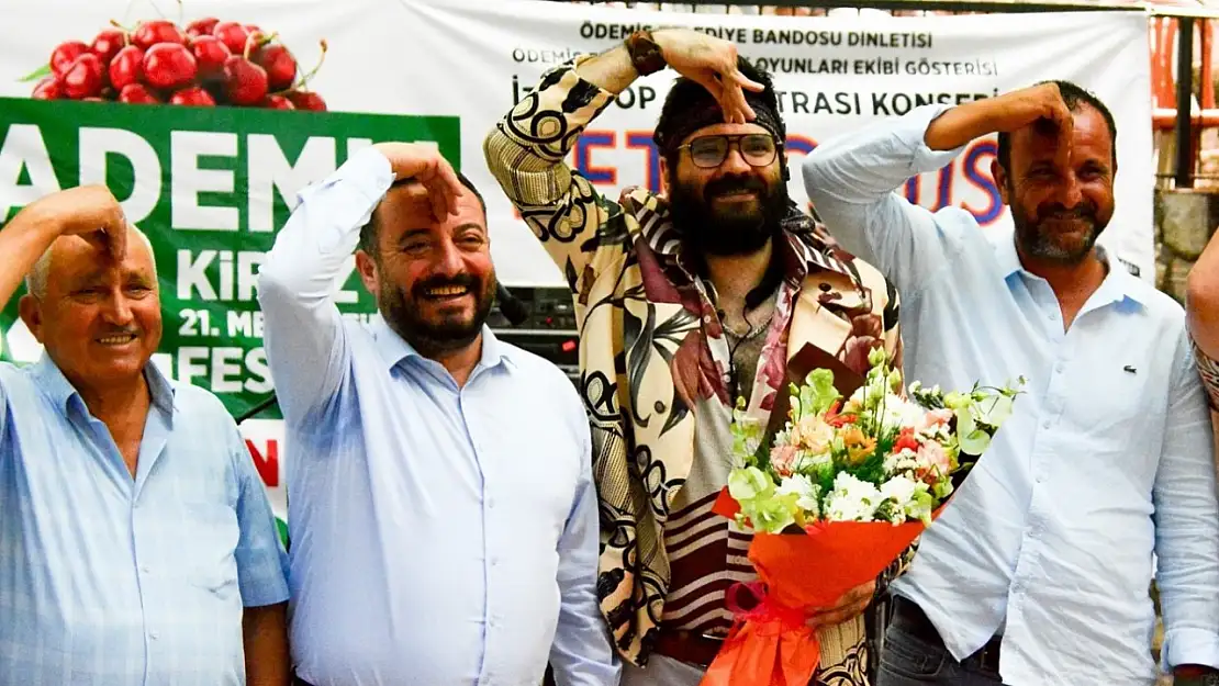 Bademli'de Kiraz Festivali Düzenlendi