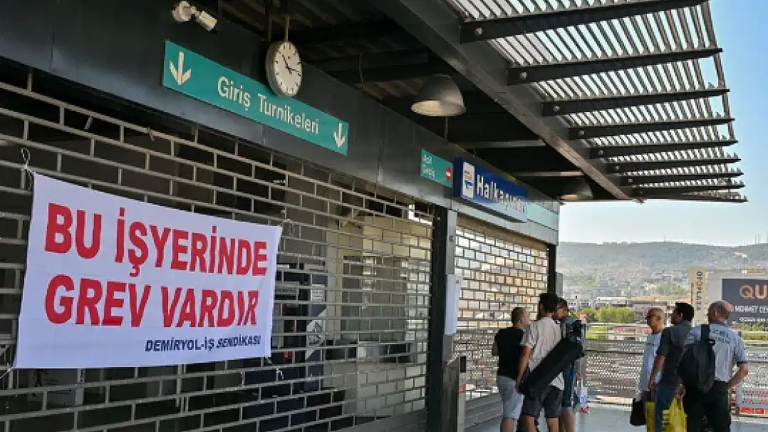 Başkan Soyer duyurdu: Metro ve tramvayda grev sona erdi