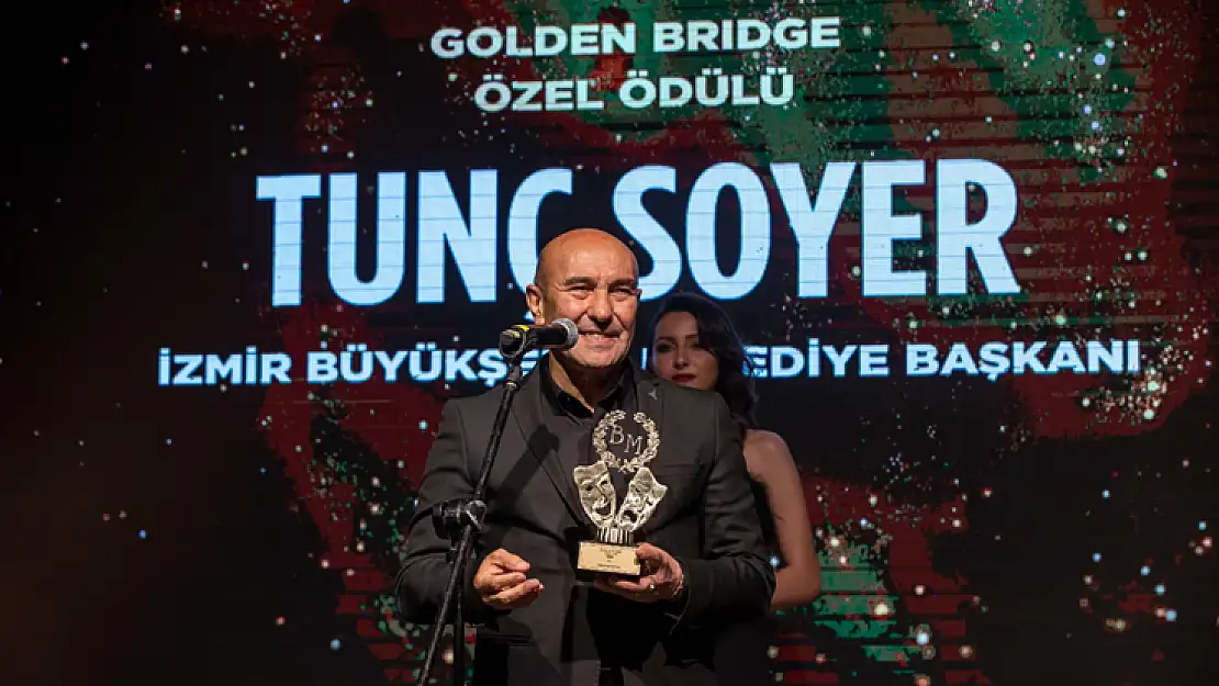 Başkan Soyer’e Golden Bridge Özel Ödülü