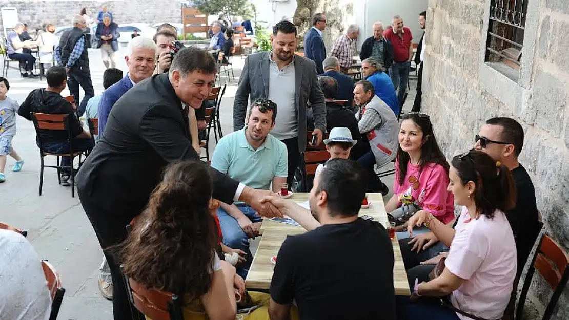 Başkan Tugay’dan oy çağrısı: '1 oy bile çok önemli'