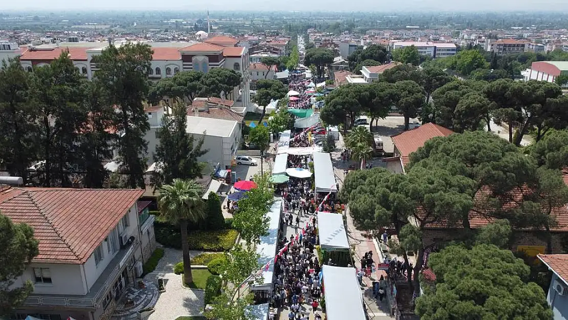 Bayındır Çiçek Festivali dolu dolu sona erdi