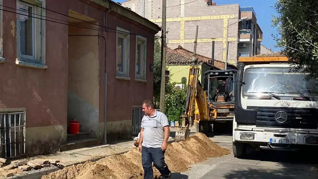 Bengisu Mahallesi'nde Elektrik Sorununa Çözüm: Muhtar Celal Yaprak'tan Önemli Açıklama