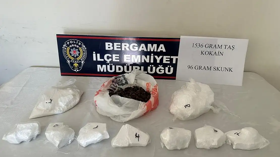 Bergama’da yaratıcı uyuşturucu tacirlerine baskın