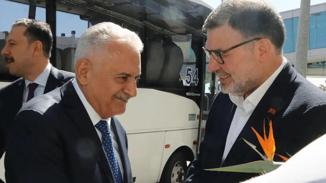 Binali Yıldırım’ın İzmir çıkarması başladı