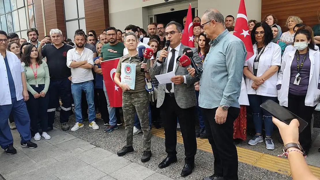 Birlik Sağlık-Sen’den sağlık çalışanlarına şiddetin protestosu