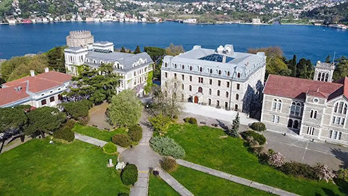 Boğaziçi Üniversitesi’nde öğrenci kulüpleri dağıtılıyor