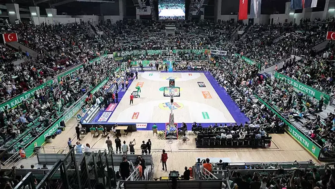 Bursaspor basketbolda kombine kararı aldı