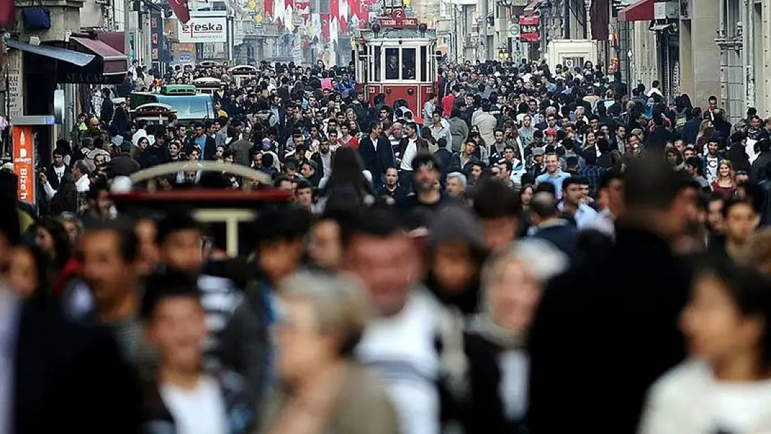 “Büyümenin nedeni ihracat değil, tüketim patlaması”