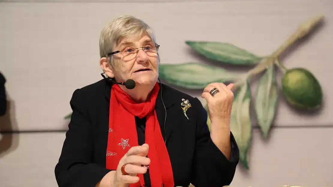 Canan Karatay’dan ‘En sağlıklı meyve’ açıklaması