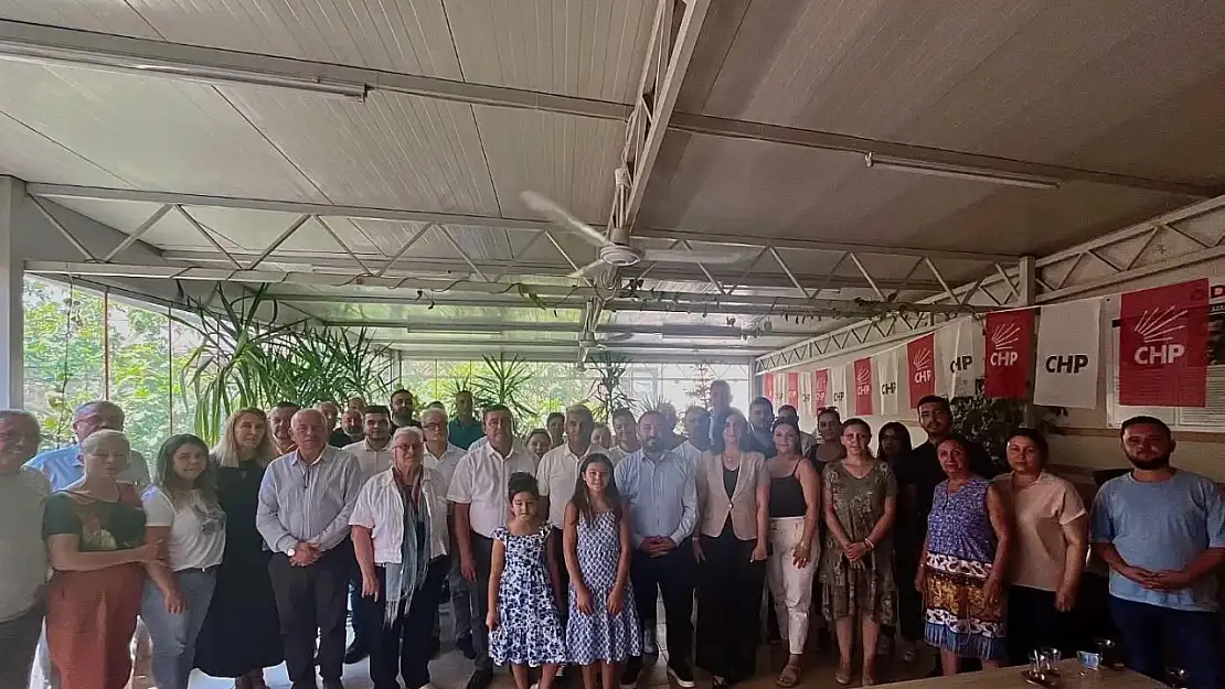 CHP İzmir İl Yöneticilerinden Ödemiş Teşkilatına Dayanışma Ziyareti