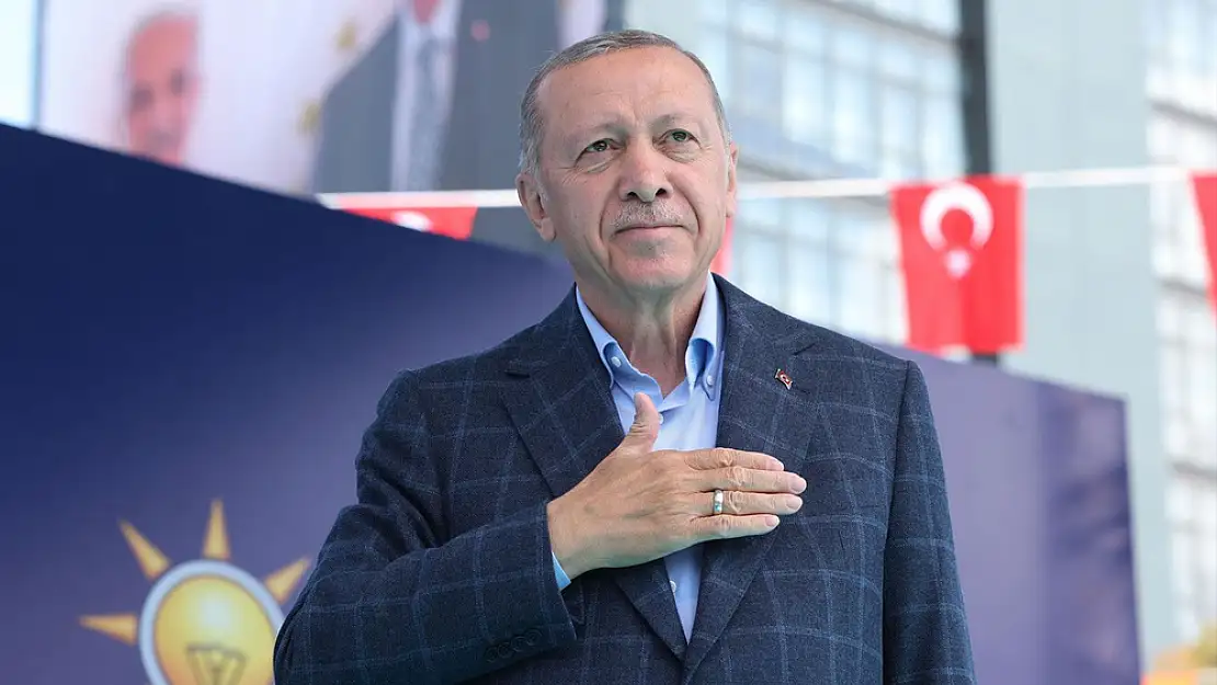 Cumhurbaşkanı Erdoğan : Diktatörlük iddialarının tamamen safsatadan ibaret olduğunu gösterdik