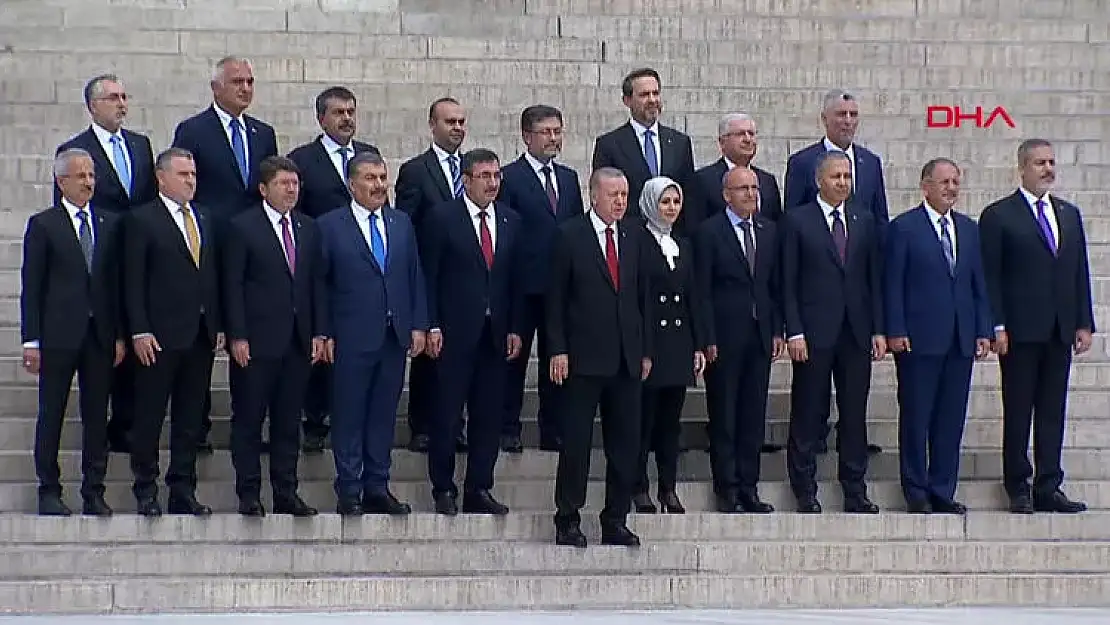 Cumhurbaşkanlığı Kabinesi Anıtkabir'de