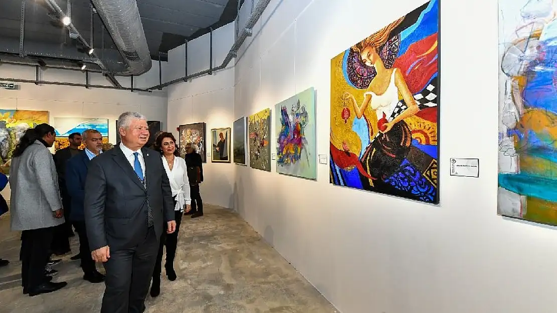 Cumhuriyet'in 100. yılında 100 sanatçı