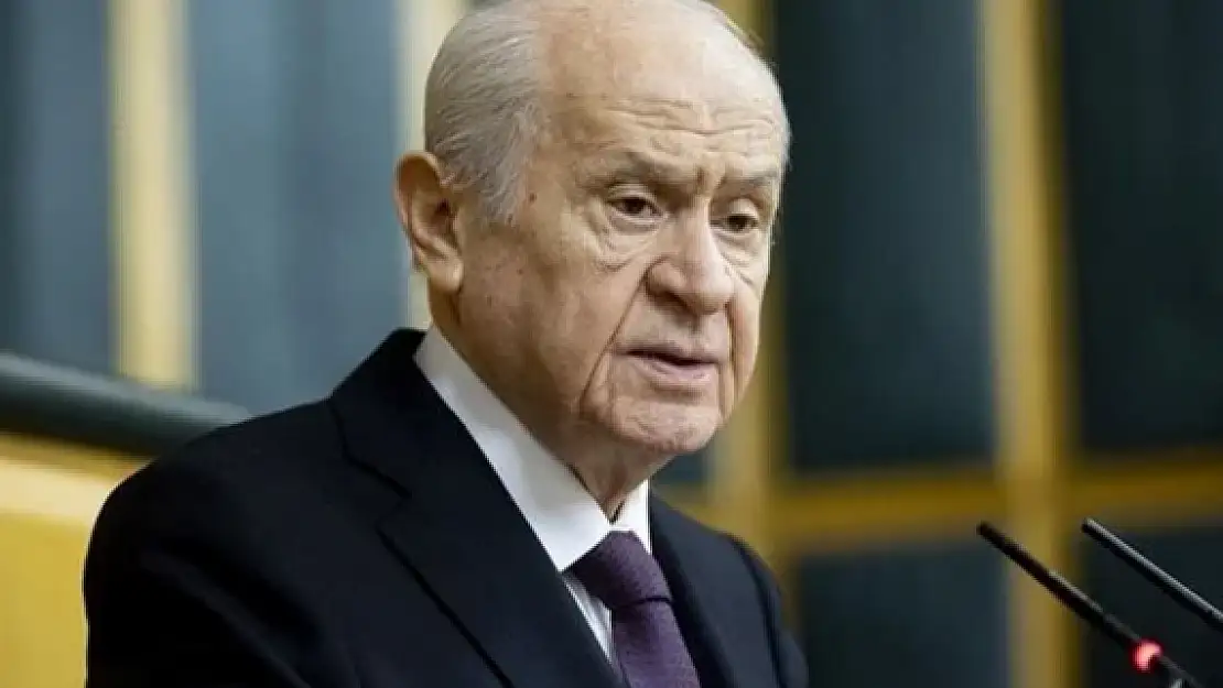 Devlet Bahçeli, üniversite sınavlarının kaldırılacağına dair mesaj verdi