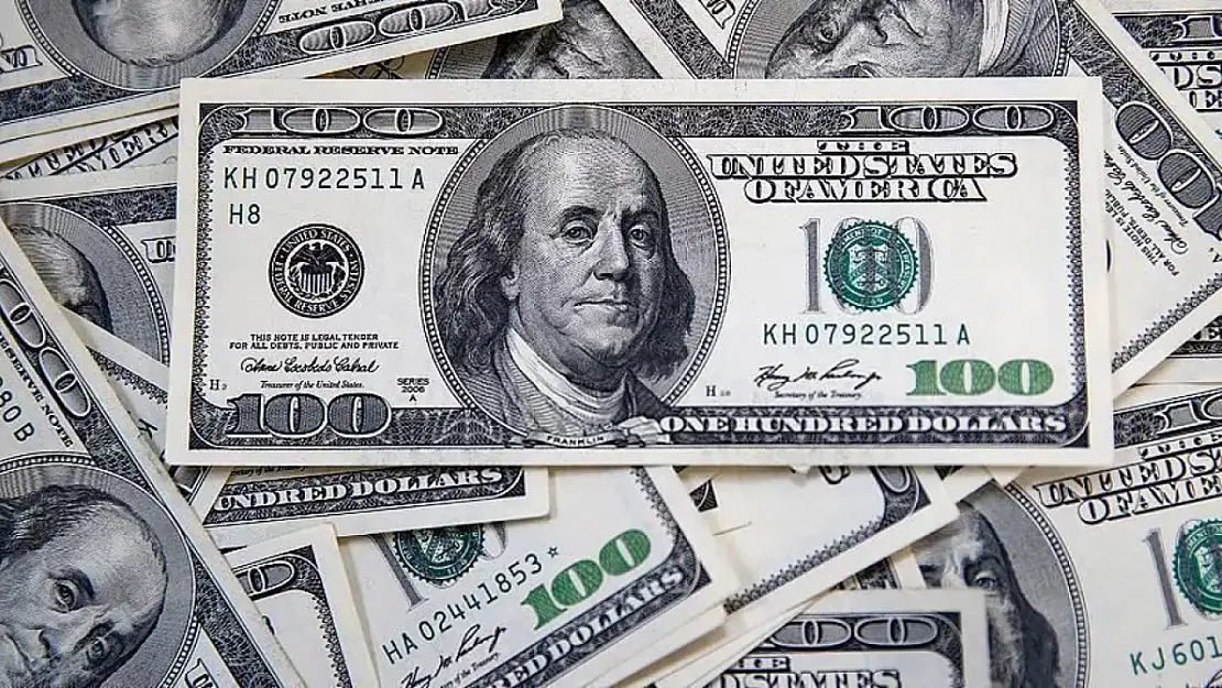 Dolar, Türk Lirası Karşısında Tarihi Zirveye Ulaştı: 34 TL'yi Aştı