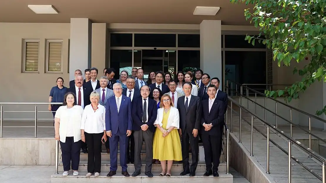 Ege Üniversitesi ile Tokyo Tarım ve Teknoloji Üniversitesinden 'akıllı tarım' projesi 